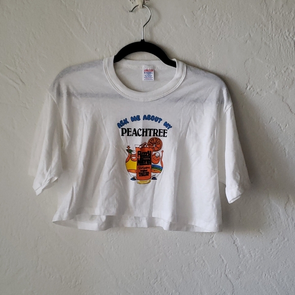 Jerzees Tops - 🍊 NWOT Vintage FUZZY NAVEL Crop Top